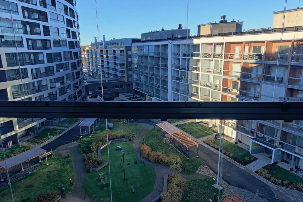 New Studio Cherry Near Helsinki Airport In Kivistoe 반타 외부 사진